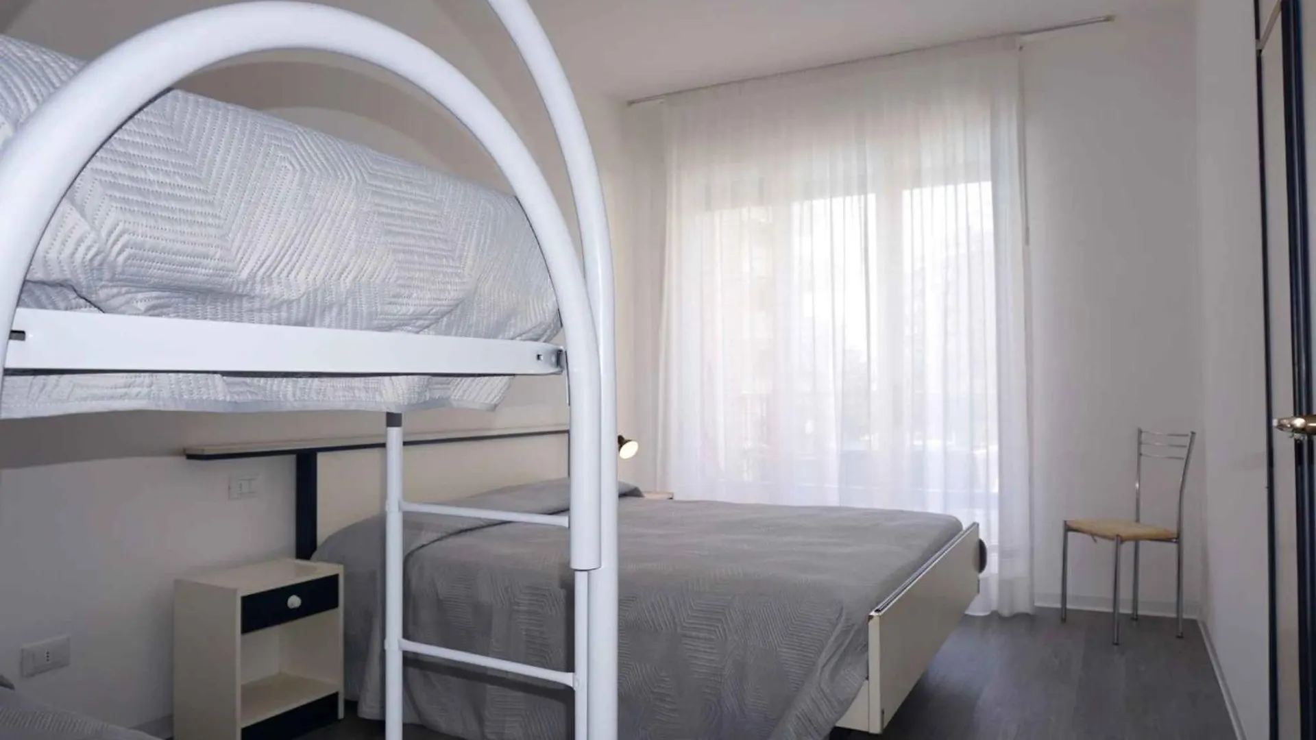 Apartment In Porto Santa Margherita 48301